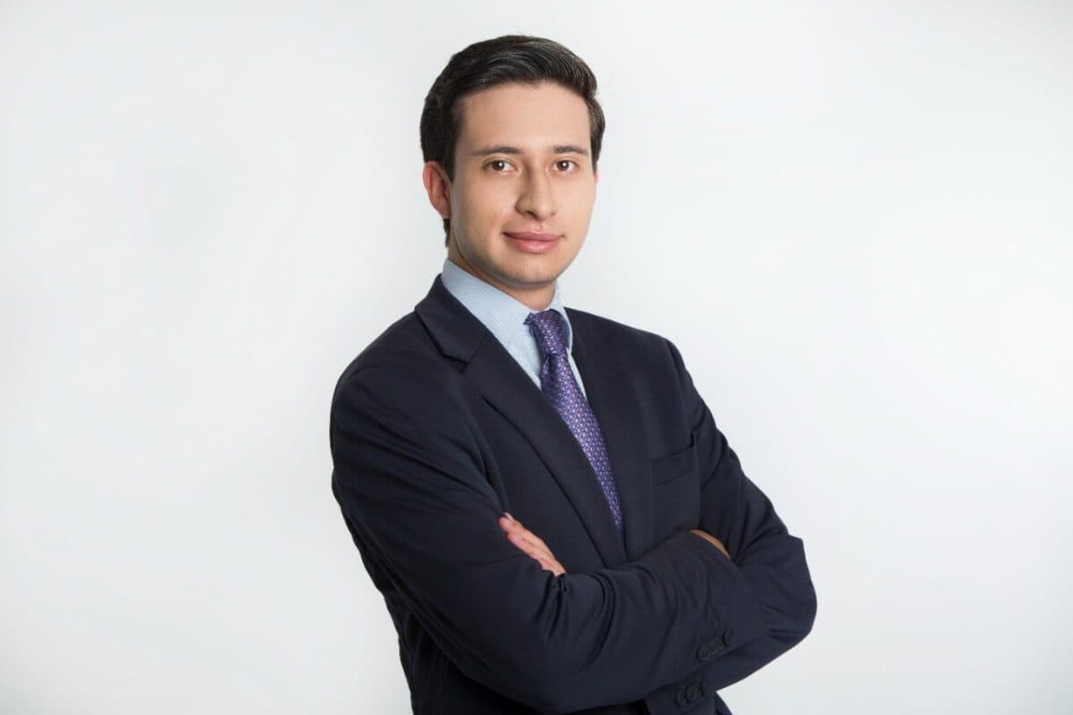 Mateo Sanchez, Family Lawyer